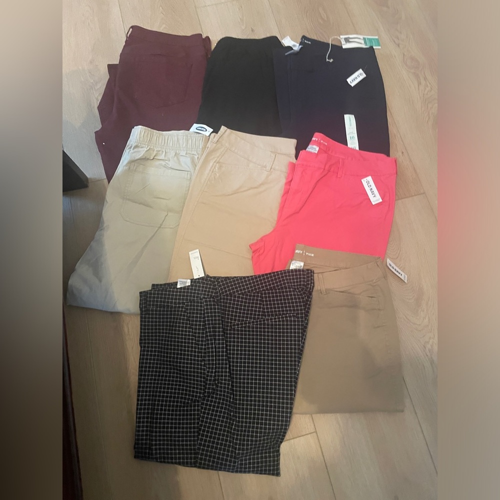 Old Navy Lot of Women’s Pants